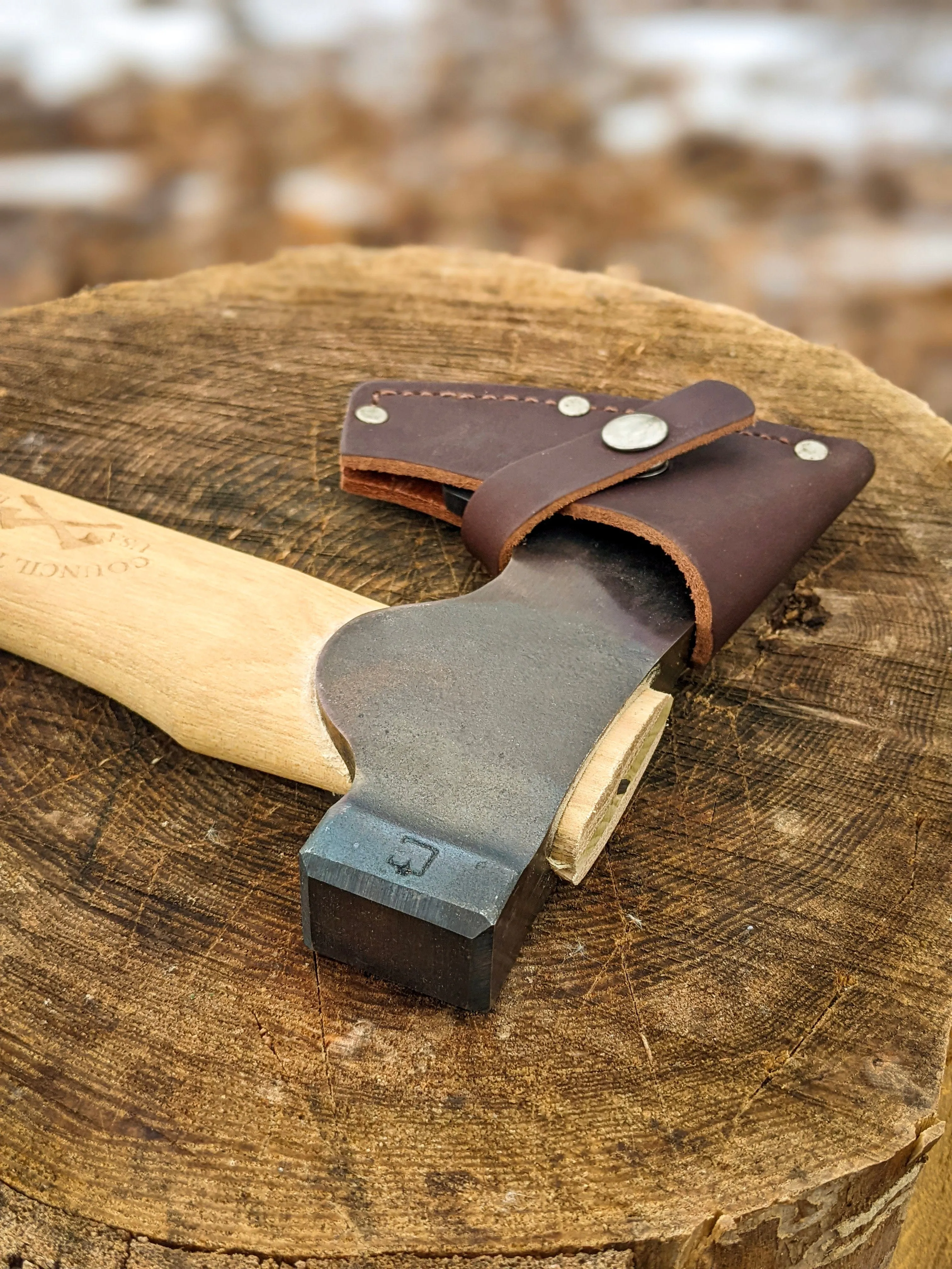 Council Tool Camp Carver - Bushcraft Hatchet