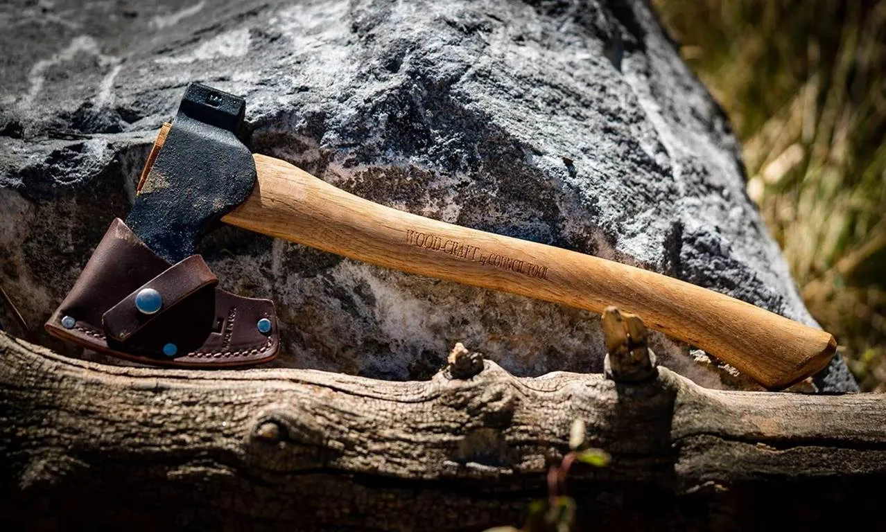 Council Tool Camp Carver - Bushcraft Hatchet