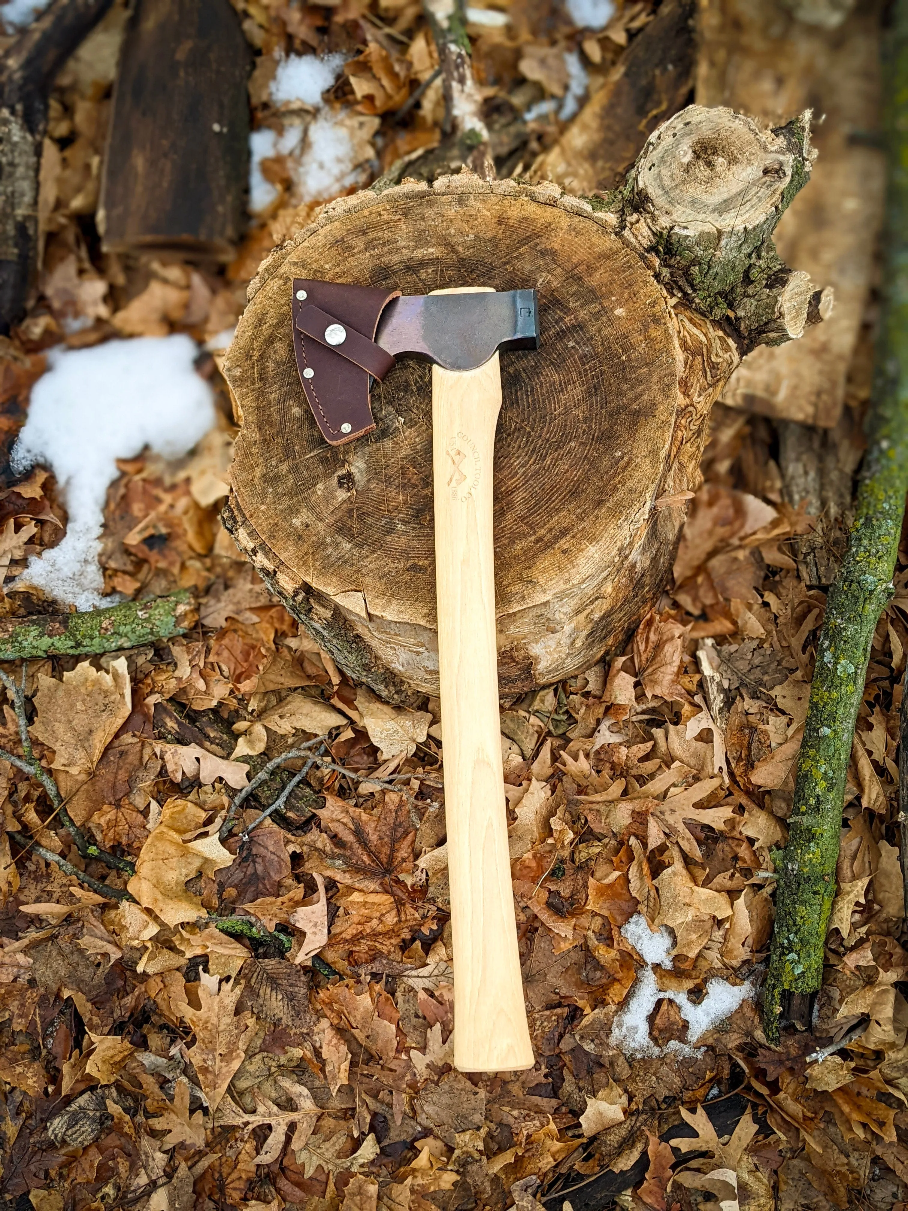 Council Tool Camp Carver - Bushcraft Hatchet