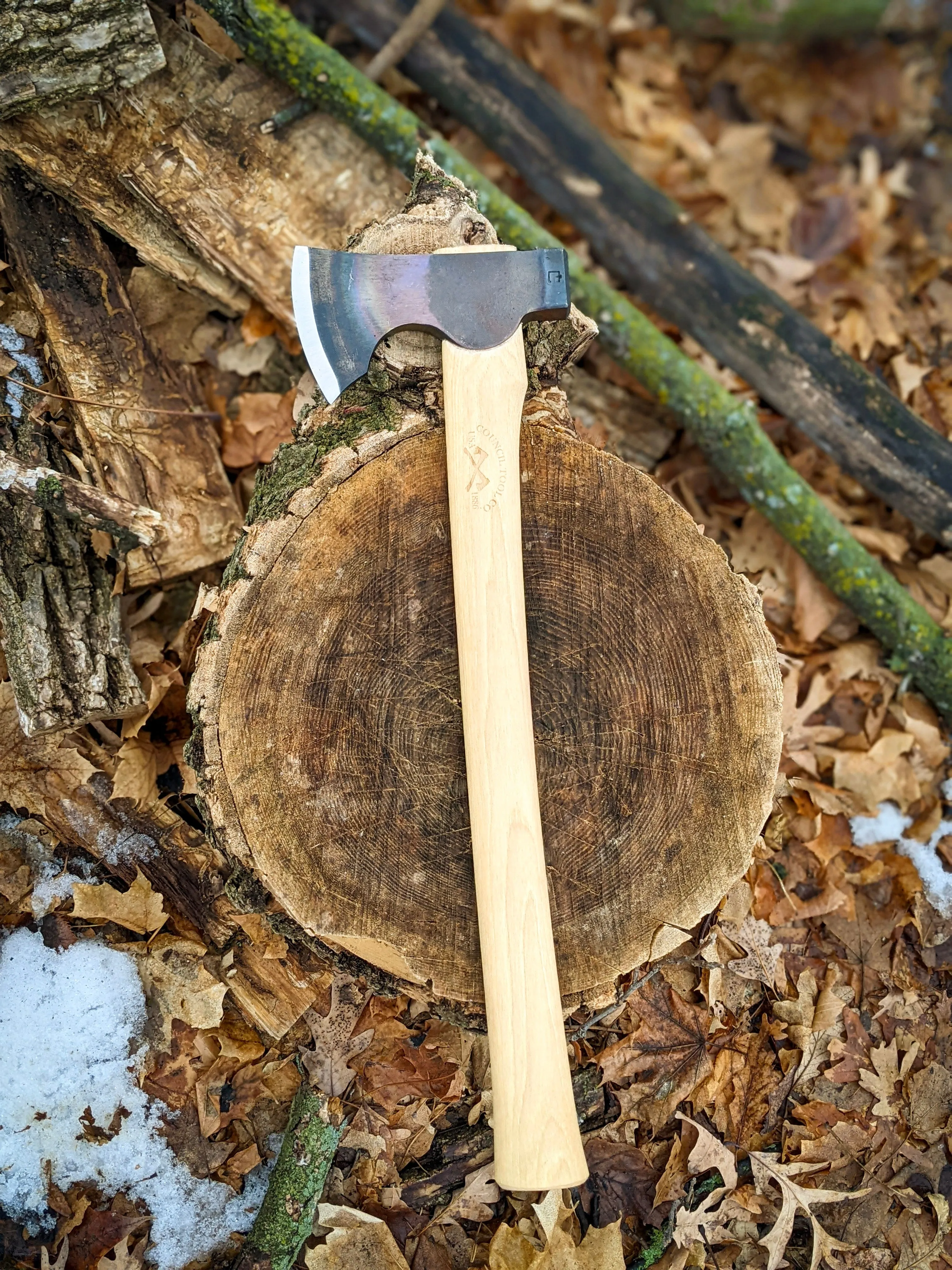 Council Tool Camp Carver - Bushcraft Hatchet