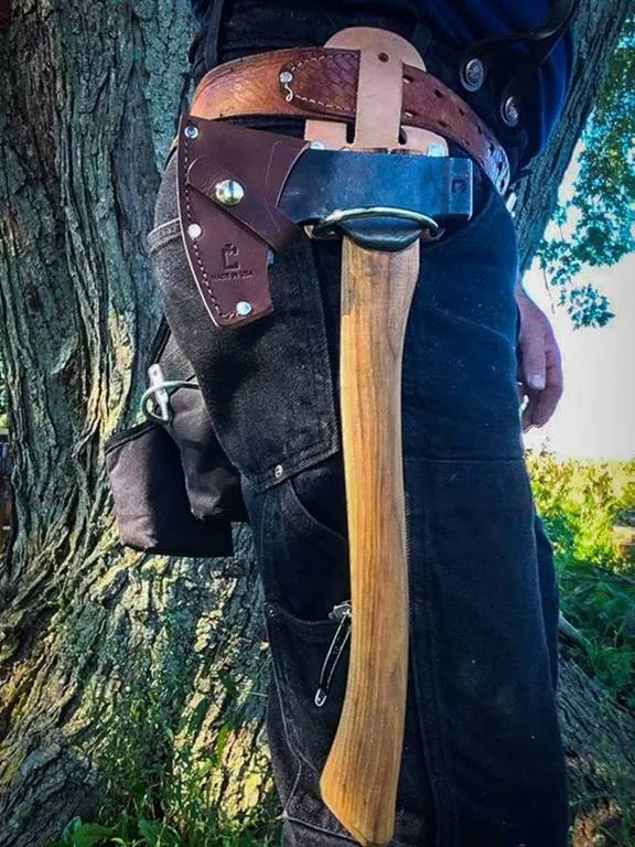 Council Tool Camp Carver - Bushcraft Hatchet